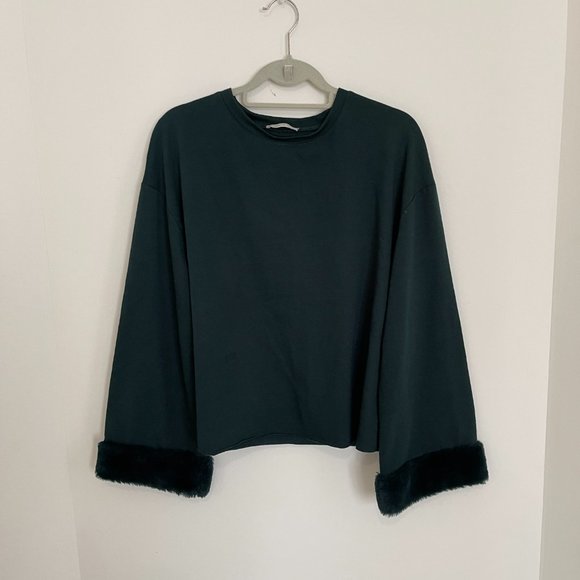 Dark Green Sweater w/ Fur Sleeves - Picture 2 of 4